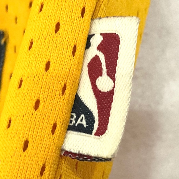 Adidas Hardwood Classics Los Angeles Lakers #32 Magic Johnson jersey Sz Large +2 - Picture 4 of 14